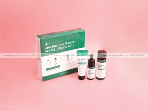 in hộp mỹ phẩm Miracle