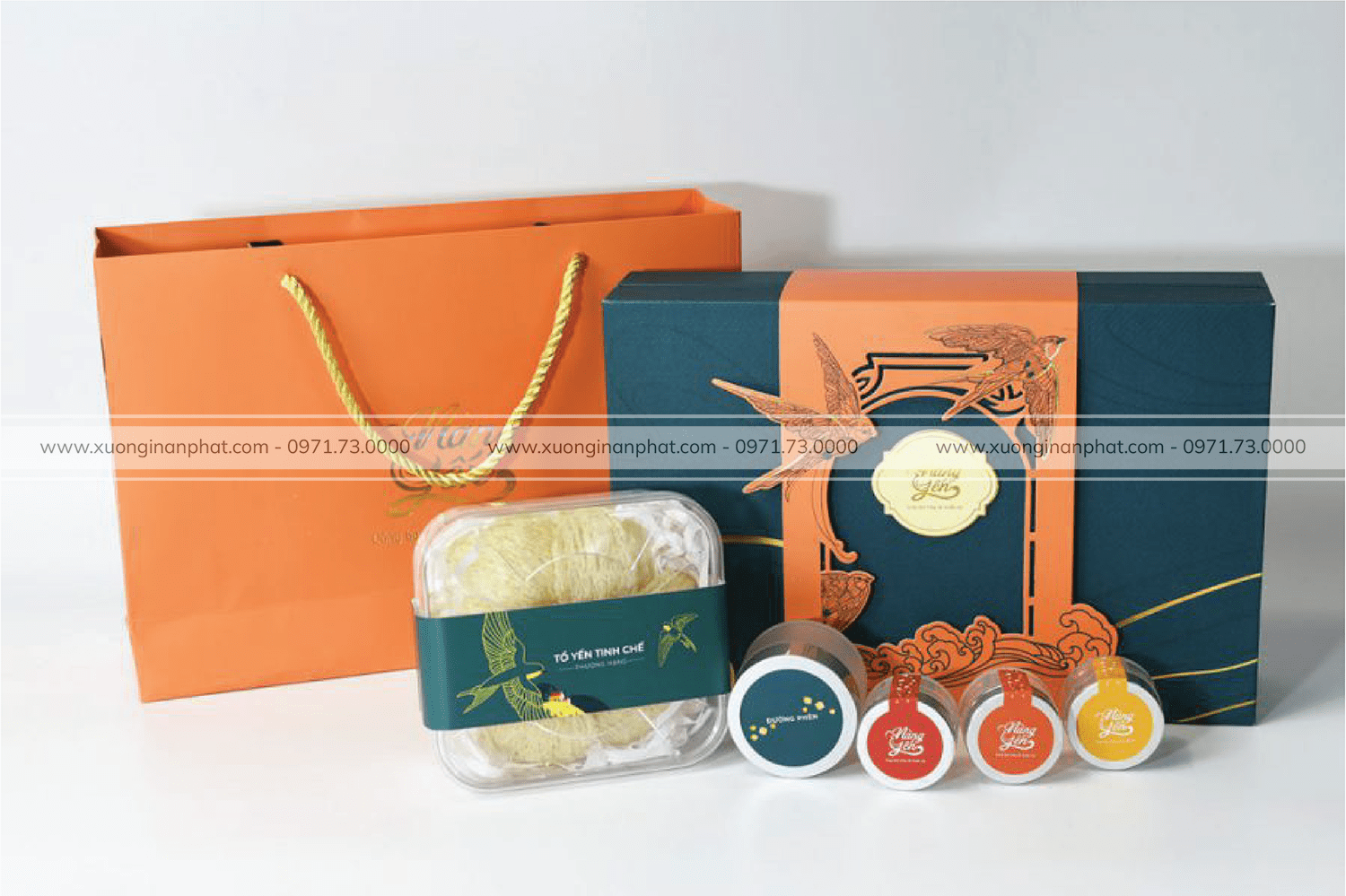 in Vỏ hộp Nàng Yến