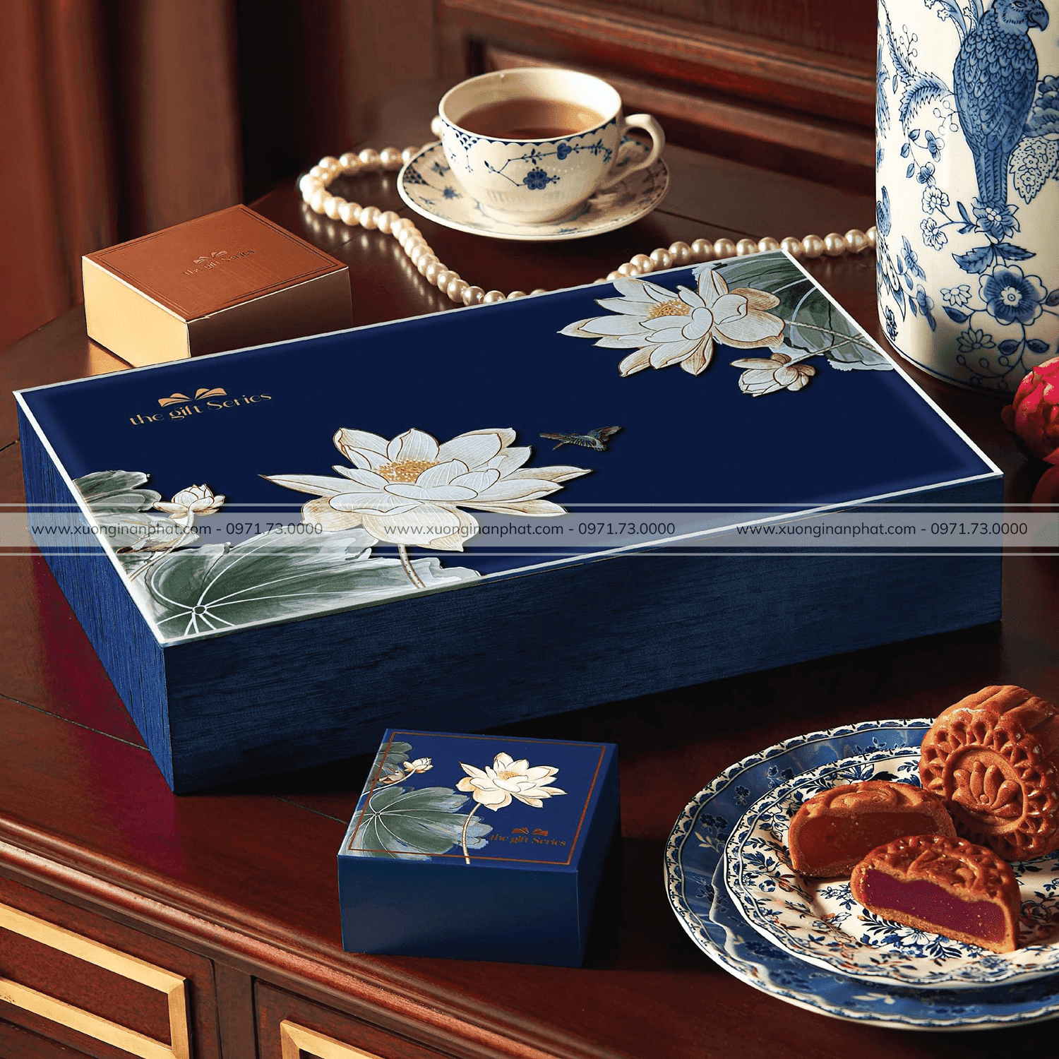 in Hộp Bánh The Gilf Series