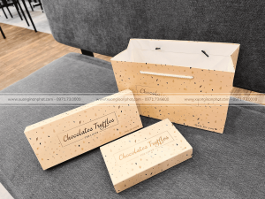 in vỏ hộp quà Chocolater